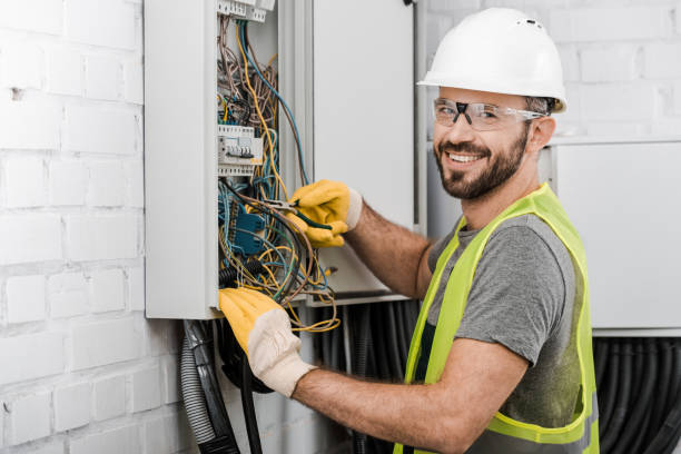 Best Licensed Electrician  in Garfield, TX